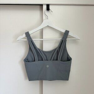 Neiwai active triple strap crop top